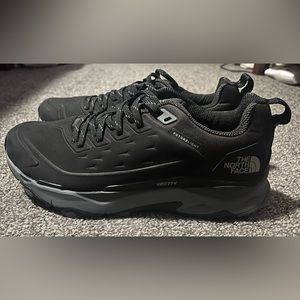 *BRAND NEW* North Face VECTIV Exploris FUTURELIGHT